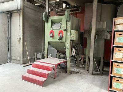 Overview picture of 1981 Hunziker SKD 1402 Sand blasting cabinet